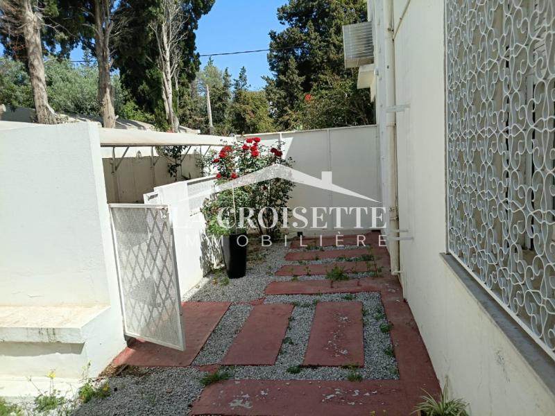 Rez-de-chaussée de villa S+2 meublé à Carthage